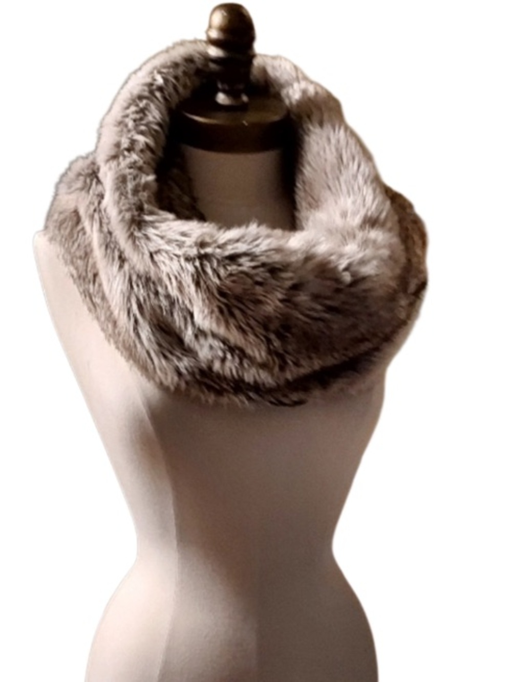 ACCESSORIZE Faux Fur New